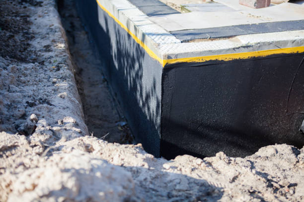 Professional Vapor Barrier Installation technician working in Republic, WA